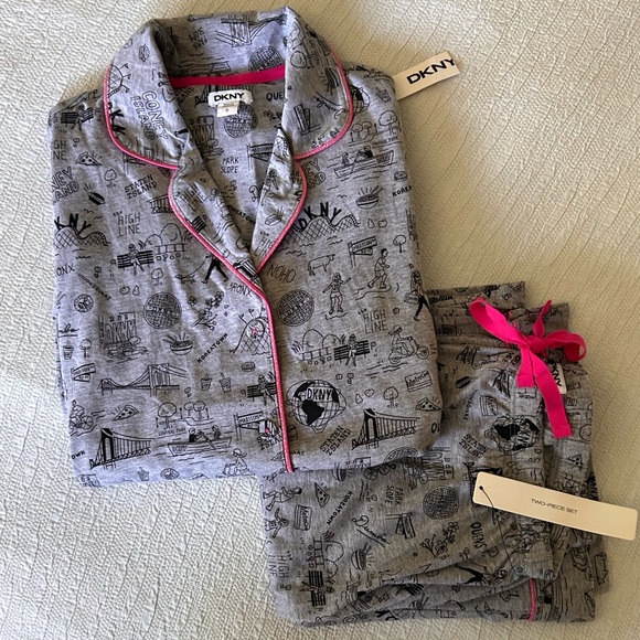 DKNY Women’s Graffiti Pajama Set in Gray with Pink Trim - Picture 2 of 7